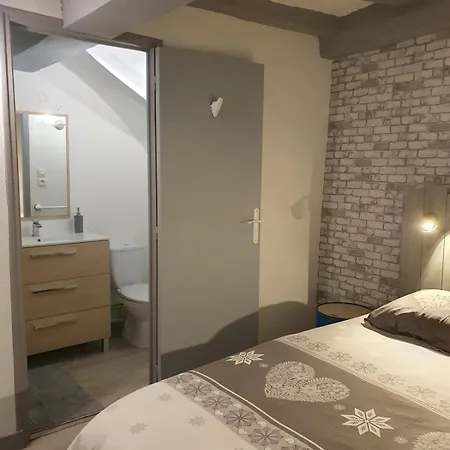 Apartment Flat Noyen-sur-Sarthe